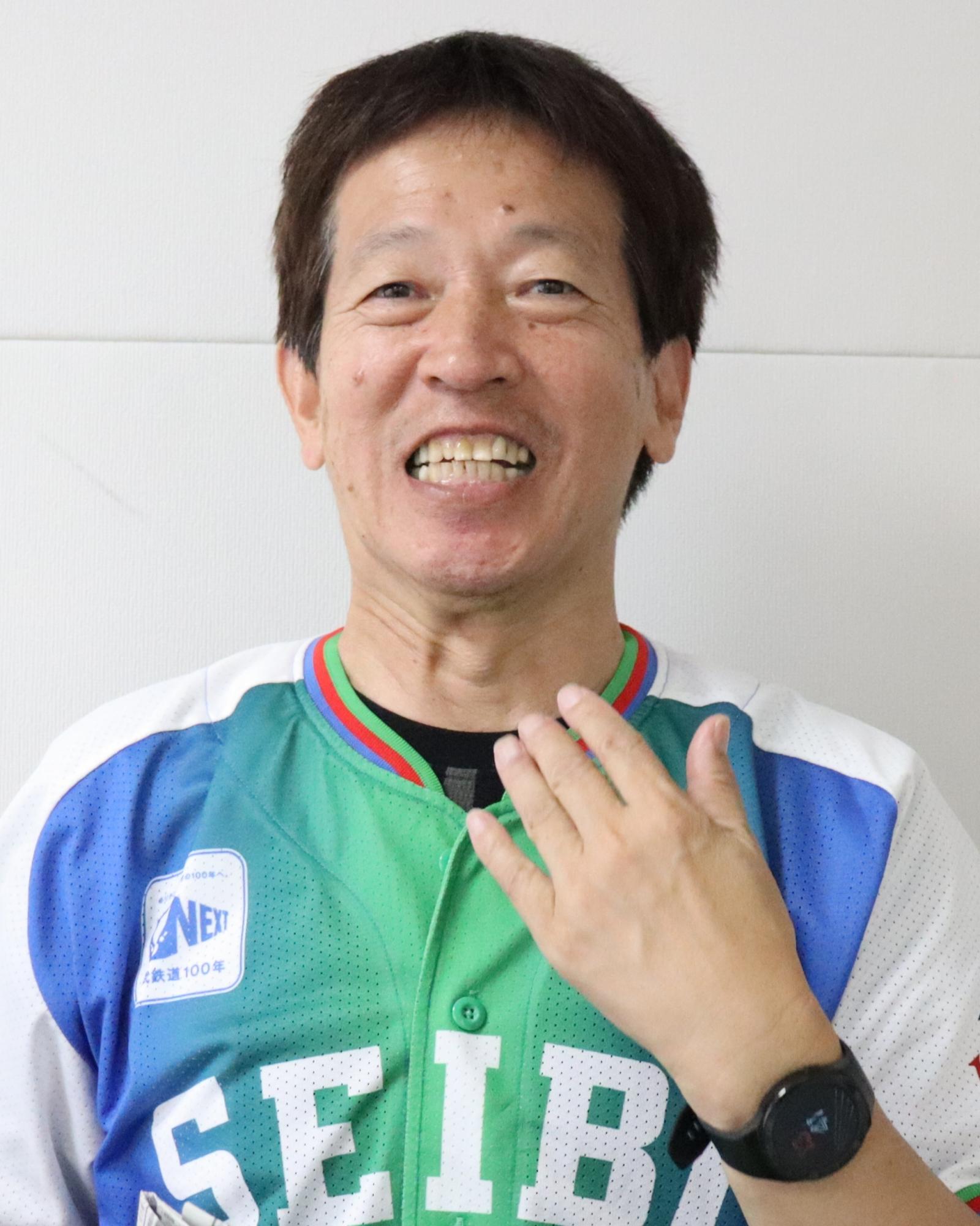 300