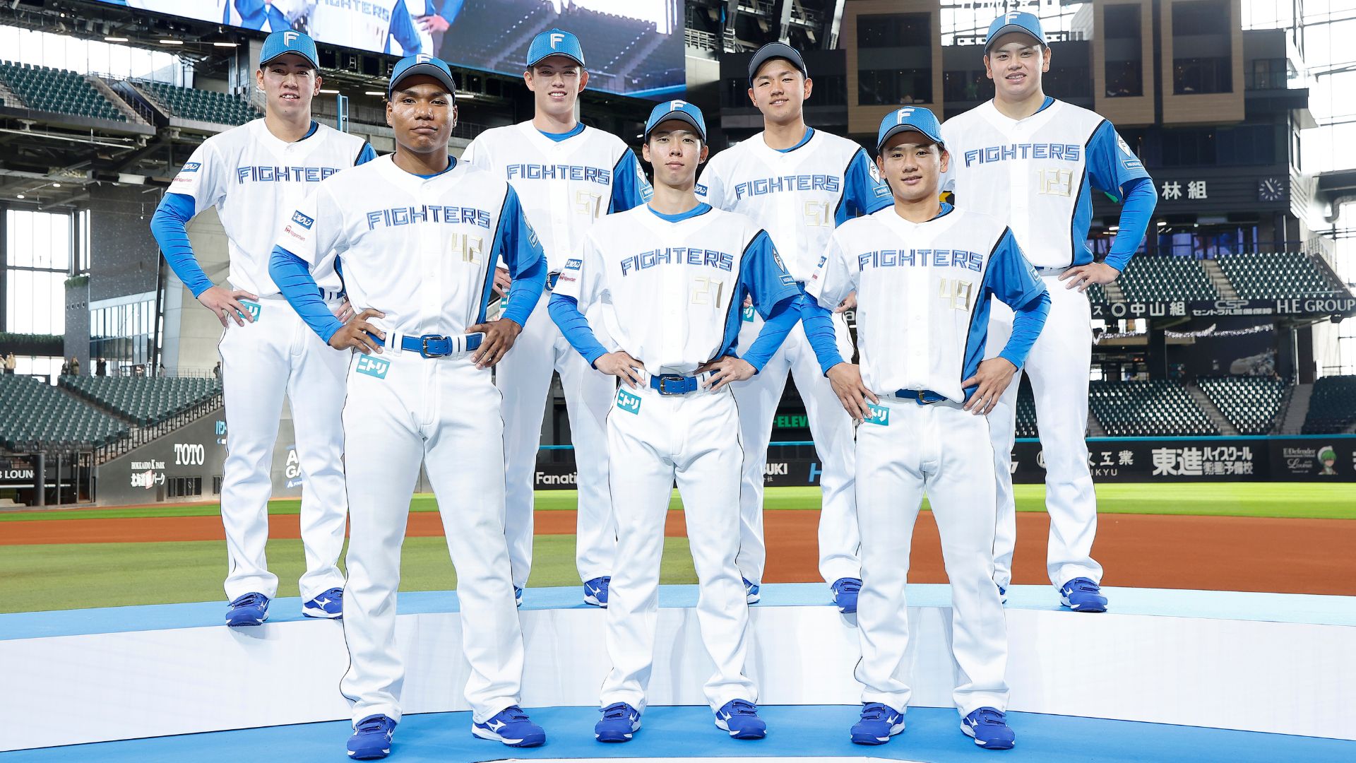 ファイターズ新人合同自主トレ2026